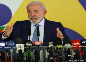 "Maior programa de crédito do país", diz Lula sobre consignado CLT
