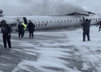 acidente com avião no canadá