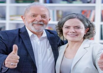 lula nomeia gleisi hoffman