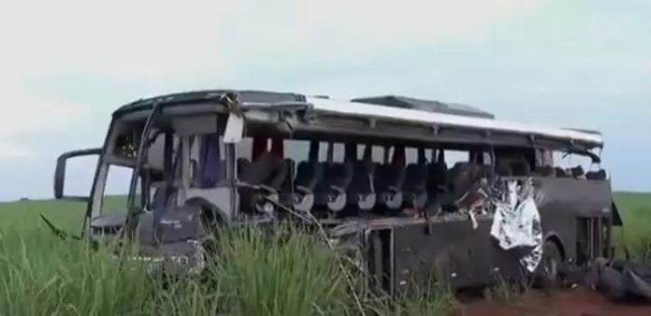 ACIDENTE ONIBUS NUPORANGA