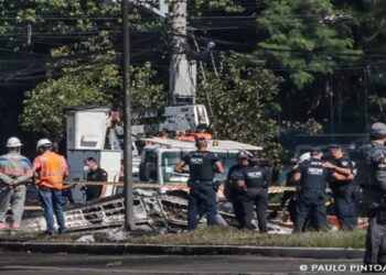 queda de aviao em são paulo