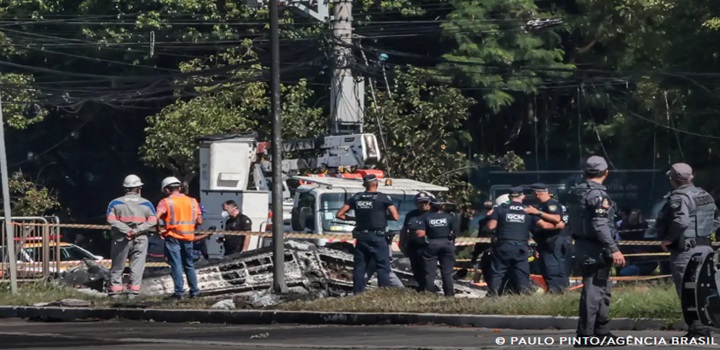 queda de aviao em são paulo