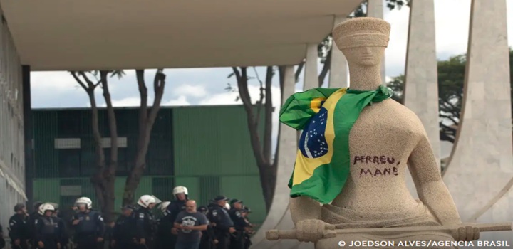 STF suspende julgamento de mulher que pichou estátua e tentou golpe