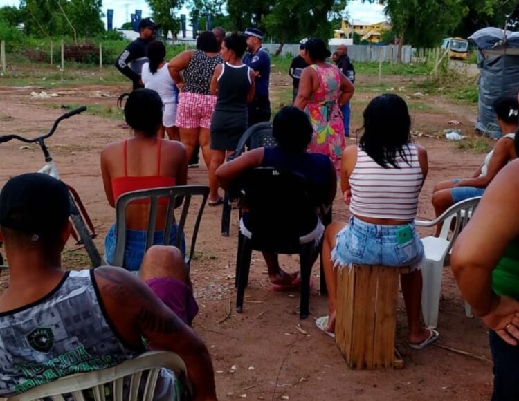 Desamparo e barracas de lona: O retrato da crise em Ururaí