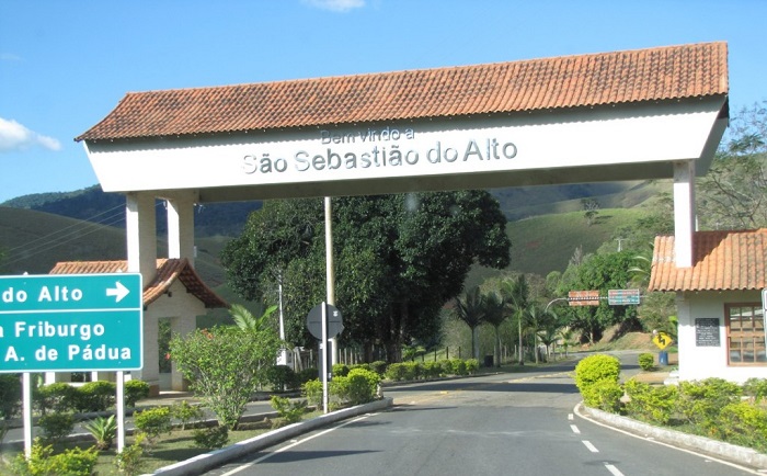 Justiça cassa vereadores em São Sebastião do Alto por fraude à cota de gênero