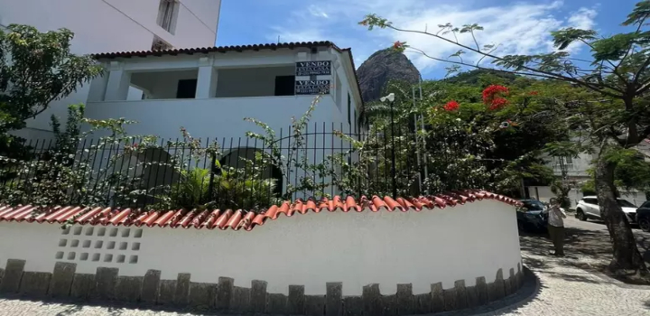 móvel onde foi gravado o filme 'Ainda Estou Aqui' será transformado em Casa do Cinema Brasileiro. Foto: Reprodução/ X/ @murilobusolin