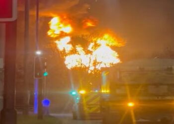 incendio no aeroporto de londres