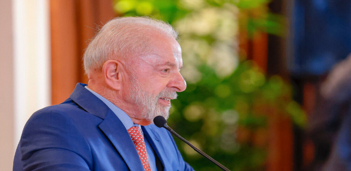 Lula aborda conflito ucraniano e faz duras críticas a Zelensky e à União Europeia