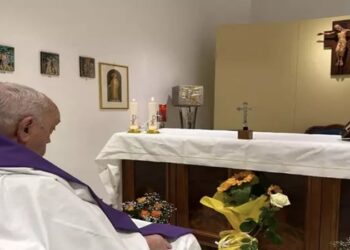 papa franciscp internado