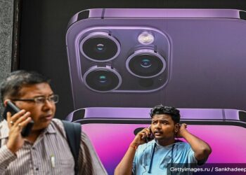 Pressionada por Trump, Apple quer tirar produção de iPhones da China e correr para a Índia
