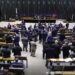 Câmara dos Deputados cria comissão especial para analisar PEC que reduz jornada semanal e acaba com escala 6x1 no Brasil.