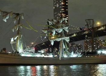 acidente navio nova york