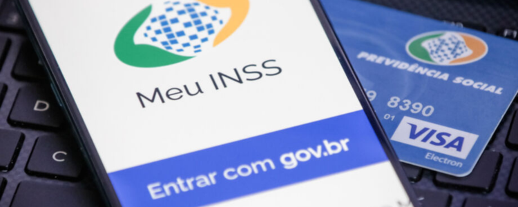 Governo brasileiro apresenta proposta para ressarcir aposentados e pensionistas por cobranças indevidas no INSS. Início dos pagamentos está previsto para julho