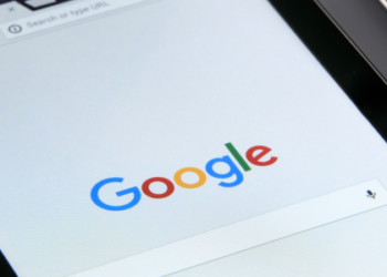 Google informa ao STF que não tem como fornecer dados sobre quem publicou a minuta do golpe. Empresa alega que conteúdo está hospedado em site de terceiros e não recebeu URL específica.