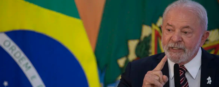 Com 56,7% de desaprovação, governo Lula enfrenta momento de baixa popularidade. Avaliação negativa da gestão é de 47,5%, aponta Paraná Pesquisas.