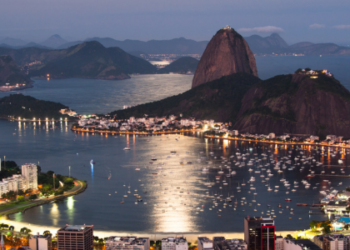 Pesquisa Global Liveability Index 2025 elegeu o Rio como melhor cidade brasileira para viver, com nota 70,9. Ranking avalia saúde, educação e infraestrutura.