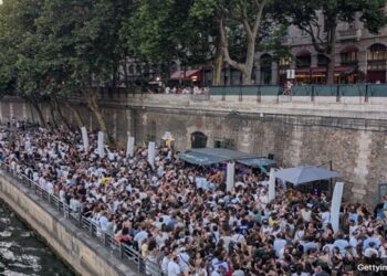 ataques com seringas na frança