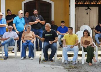 Prefeito de Rio das Ostras delega ordenação de despesas a secretários e reforça controle de gastos