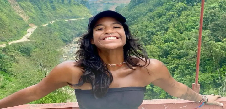 turista brasileira na indonesia