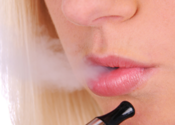 Estudo da Unifesp aponta crescimento silencioso do uso de vapes e destaca riscos à saúde e falta de controle na venda online