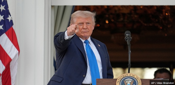 trump proibe estrangeiros