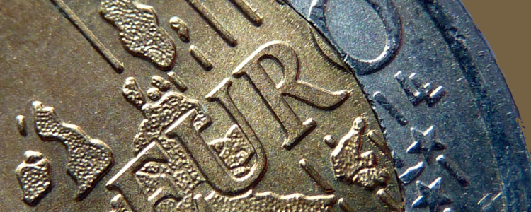 A inflação da zona do euro chegou a 2% em junho, conforme Eurostat, mantendo o BCE em alerta para novos cortes de juros.