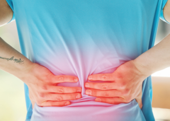 Pacientes com fibromialgia podem ganhar direitos de PCD, incluindo cotas e isenções. Projeto aguarda sanção presidencial. Entenda os critérios e impactos dessa mudança.