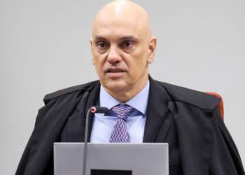 Alexandre de Moraes paralisa decretos que elevavam imposto sobre operações financeiras e convoca conciliação entre Executivo e Legislativo