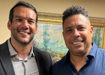 Ronaldo Fenômeno e presidente da CBF, Samir Xaud, se reúnem nos EUA. Ex-atacante havia acusado federações de falta de diálogo em eleição.