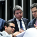 Municípios poderão parcelar dívidas previdenciárias por 25 anos, mas precisarão se adequar às regras federais. Veja como funciona a PEC 66/2023.