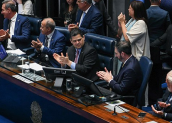 Senado aprova isenção do Imposto de Renda para quem recebe até dois salários-mínimos