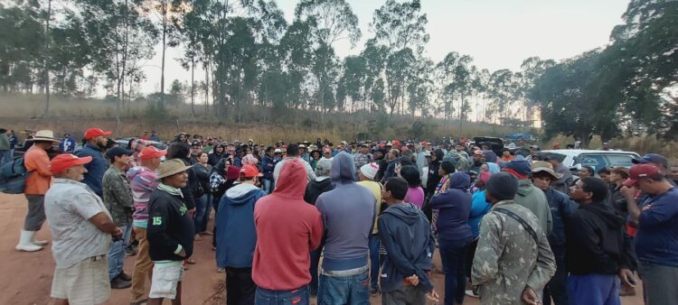 MST ocupa Fazenda do grupo Othon em Campos dos Goytacazes-RJ