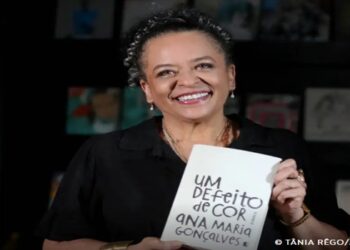 ABL elege Ana Maria Gonçalves, primeira mulher negra a virar imortal