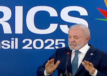lula critica TARIFAÇO DE TRUMP