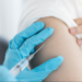 A Prefeitura de Cabo Frio realiza uma ação especial da campanha de vacinação contra a Influenza voltada para idosos com 60 anos ou mais.