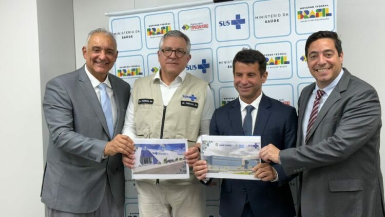 Prefeito de Rio das Ostras vai anistiar multas abusivas de transporte alternativo e pede R$ 30 milhões para saúde