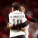 Flamengo conquista classificação para as quartas de final da Copa Libertadores ao derrotar o Internacional por 2 a 0 no Beira-Rio. Próxima parada: Estudiantes, da Argentina.