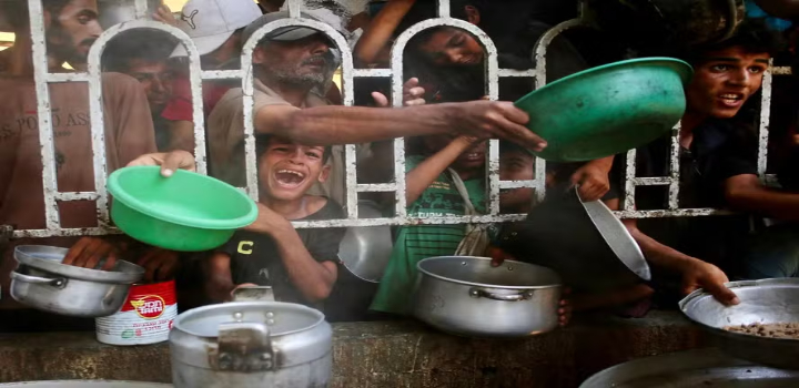 Monitor global IPC, apoiado pela ONU, revela que mais de 500 mil pessoas enfrentam fome em Gaza, com previsão de piora. Israel nega crise e culpa Hamas. Crise humanitária gera alerta internacional e pressão por cessar-fogo.