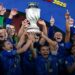 Brasil é eneacampeão da Copa América Feminina após empate em 4 a 4 com a Colômbia e vitória nos pênaltis. Marta brilha e Lorena decide com defesa salvadora.
