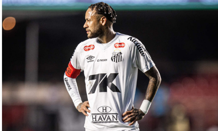 Sem Neymar e com técnico assistindo das tribunas, time da Vila Belmiro acumula segunda derrota seguida no Brasileiro