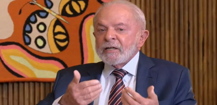 Presidente Lula defende soberania brasileira em artigo no New York Times, rebate tarifas de Trump e destaca conquistas do PIX e redução do desmatamento. Leia a resposta completa.