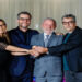 Lula recebe equipe do filme O Agente Secreto no Palácio da Alvorada. Longa premiado em Cannes estreia nos cinemas em novembro com Wagner Moura no papel principal.