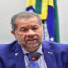 A CPMI do INSS se reúne para votar os primeiros requerimentos, que incluem a convocação do irmão do presidente Lula, Frei Chico, do ex-ministro Carlos Lupi e de ministros do governo. Oposição, com controle da presidência e relatoria, pressiona a base governista, que alega ter maioria.