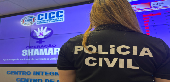 Operação Shamar prende 387 autores de feminicídio e violência doméstica em todo o país. A ação federal já atendeu mais de 2,5 mil vítimas e promoveu ações educativas para mais de 382 mil pessoas.