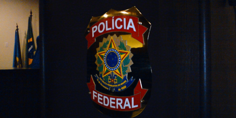 Operação da Polícia Militar mobiliza 1,5 mil agentes na Grande São Paulo e resulta em dezenas de prisões durante ofensiva contra crimes patrimoniais.