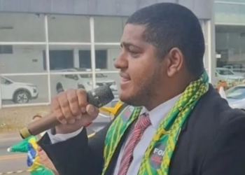 Igor de Oliveira Rodrigues foi intimado pela Justiça Federal para audiência de transação penal em 18 de setembro, após chamar o presidente Luiz Inácio Lula da Silva de "ladrão" durante visita a Campos dos Goytacazes.