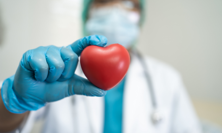 O Hemocentro Regional de Campos está em crise, com o estoque de sangue em níveis alarmantes. Sua doação é vital para salvar vidas e garantir procedimentos cirúrgicos. Confira os requisitos, horários e locais de doação.
