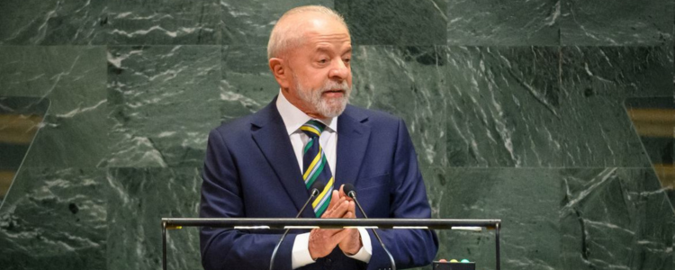 Lula pediu compromisso real contra o aquecimento global, criticou ofensiva israelense em Gaza e defendeu governança digital na ONU.
