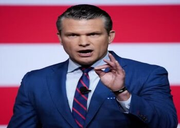 Secretário de Defesa dos EUA, Pete Hegseth, declarou que não aceitará mais “generais gordos” e reforçou a exigência de aptidão física em todas as patentes militares.