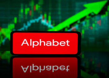 A Alphabet, controladora do Google, alcançou US$ 3 trilhões em valor de mercado pela primeira vez, impulsionada por otimismo em IA e uma decisão antitruste favorável. Saiba como a empresa se junta à Apple e Microsoft nesse patamar exclusivo.